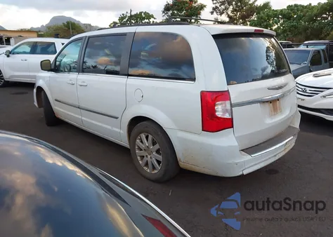 2014 Chrysler Town & Country Touring из США, поврежденный, VIN 2C4RC1BG8ER256348